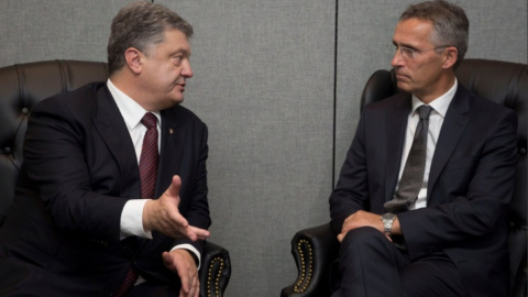 Президент України зустрівся з генсеком НАТО Йєнсом Столтенбергом в США. Фото: @poroshenko 