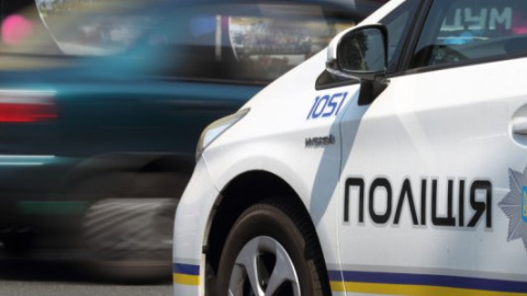 Поліція не оштрафувала священика на Mercedes S-класу, який порушив правила