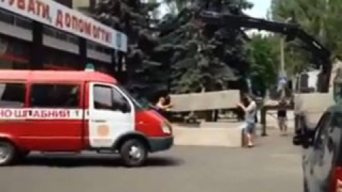 СМИ: из здания МЧС в Донецке эвакуируют людей