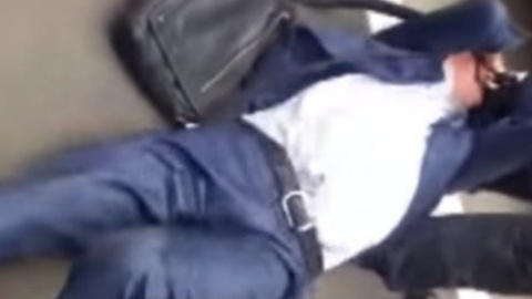 ​П'яний помічник депутата качався по землі і кликав на допомогу Гройсмана
