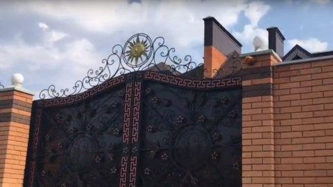 За словами Василія Крутчака, цей будинок належить Ігорю Мосійчуку
Фото: скріншот из відео
