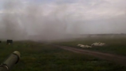 В Інтернеті з'явилося відео танкових навчань бойовиків за участю російських фахівців