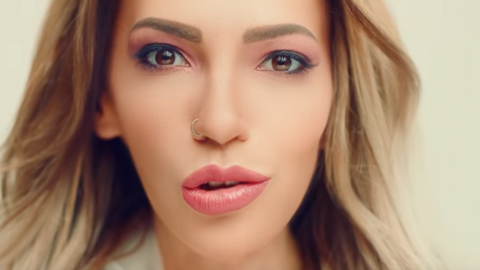 Країну представить Юлія Самойлова. Скріншот YouTube