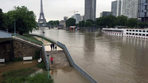 За минулий тиждень у басейні Сени випала двотижнева норма опадів. Фото: twitter.com/weather_xc