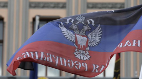 У "ДНР" провели урок пропаганди: "червоний колір означає кров"