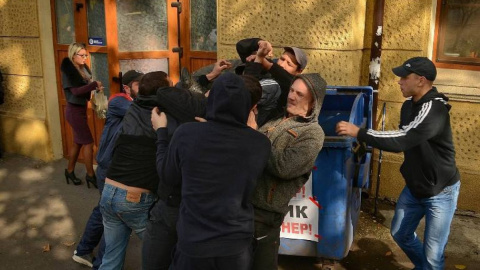 В Одесі активісти познущалися над бомжами. Фото: timer-odessa.net