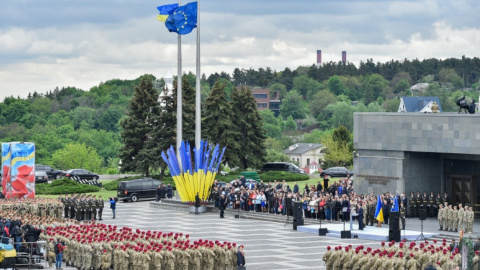 Метою акції не є вшанування пам'яті захисників. Фото: president.gov.ua