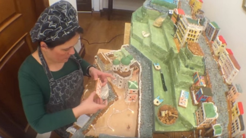 Андріївський узвіз з печива. Фото: скріншот відео