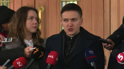 Також вона звинуватила чинну владу в смертях людей, які сталися з 2014 року. Скріншот трансляції 112