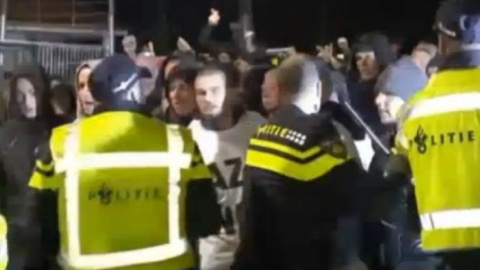 У Нідерландах 2 тис. противників міграції штурмували мерію