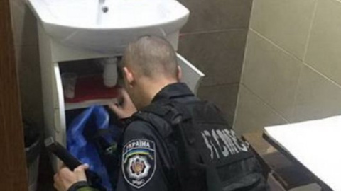 У туалеті Ужгородської міськради знайшли гранату
