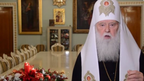 Патріарх Філарет привітав українців з Різдвом, запевнивши, що війна скоро закінчиться