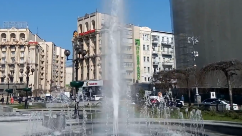 Фонтан буде світло-музичним, з камерами відеоспостереження. Скріншот YouTube