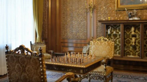 У Румунії для туристів відкрили палац колишнього президента Чаушеску