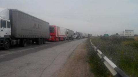 В Інтернеті з'явилося відео Громадянської блокади Криму, зняте з висоти пташиного польоту