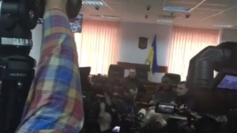 Савченко в суді обматюкала прокурора