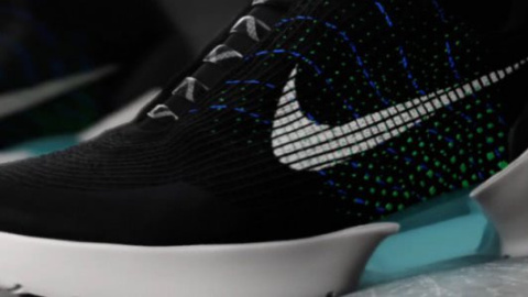 Nike починає продаж кросівок з "Назад в майбутнє 2"