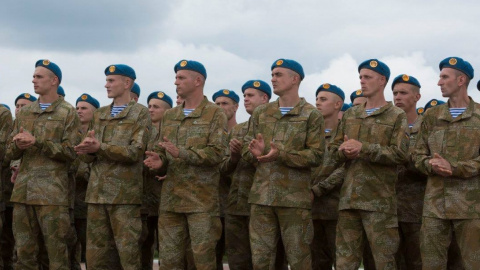 Президент нагородили військовослужбовців. Фото: facebook.com/petroporoshenko