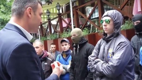 У соцмережах активно обговорюють розмову Кличка з азовцями