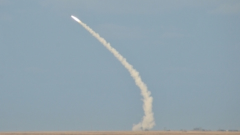 Ракетні стрільби над Чорним морем ВСУ. Фото: rnbo.gov.ua