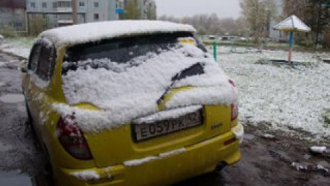 Температура воздуха опустилась до минус двух градусов. Фото из Twitter пользователя ezolotuhin