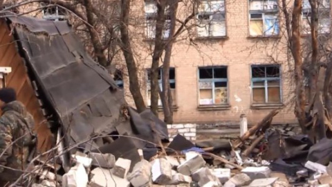 Опубліковано відео наслідків нічного обстрілу Новотошковки бойовиками