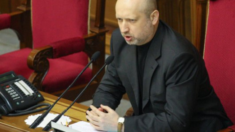 ​Турчинов поручил регламентному комитету оценить инцидент между депутатами Шевченко и Ляшко
