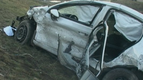 У Києві автомобіль злетів з Південного моста