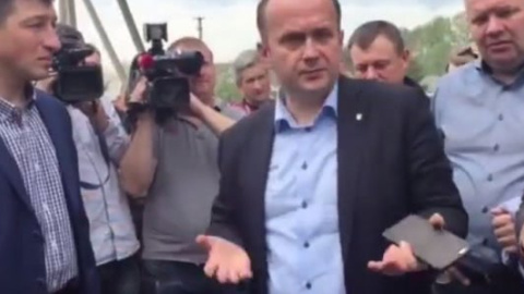 В Івано-Франківській області заблокували автомобіль міністра Семерака