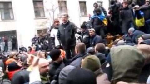 Скріншот з відероліков
