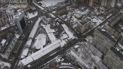 Видео дня: мартовский снег в Киеве показали с высоты птичьего полета