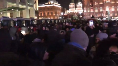 ​Онлайн-трансляция протеста на Манежной площади в Москве