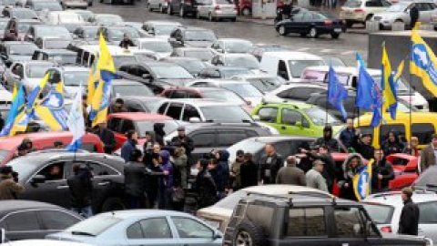 Журналисты с Автомайдана могут лишиться водительских прав