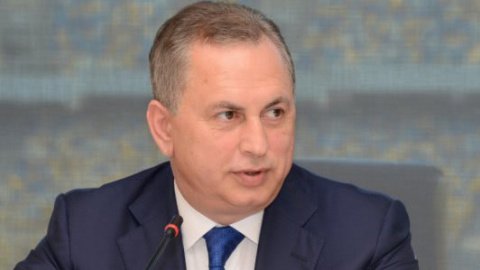 Борис Колесніков про реформи: влада оголосила концерт Pink Floyd, а прийшли виступати Ґринджоли