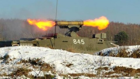 Під Маріуполем сили АТО знищили танк і 5 терористів