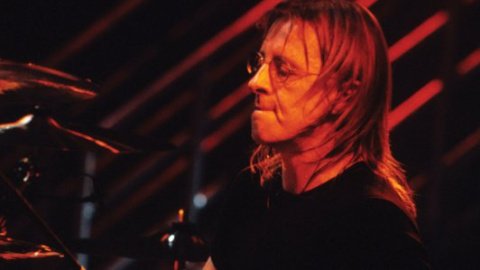 ​Суд Австралии приговорил барабанщика AC/DC к 8 месяцам домашнего ареста