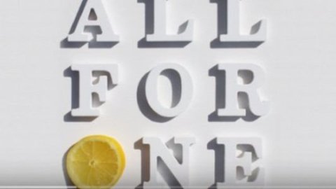 ​The Stone Roses вперше з 1995 року випустили пісню
