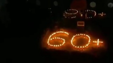 На сході вже відсвяткували "Час Земли". Скріншот відео