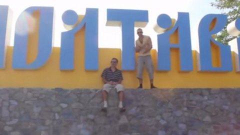 Мережу підриває "гламурне" відео про полтавське село