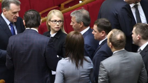 Фото дня: Гройсман заманює депутатів груповим знімком