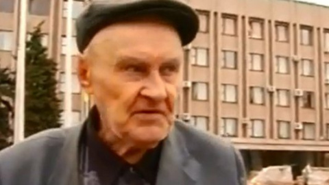 Дедушка из Славянска набирает бешенную популярность в интернете