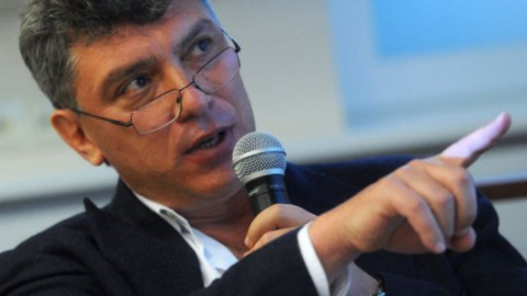 Слідчі в Росії відмовилися заводити кримінальну справу проти Нємцова за мат на адресу Путіна