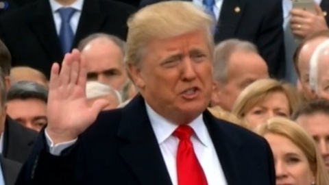 Трамп присягнув на вірність Сполученим Штатам. Фото: скріншот відео