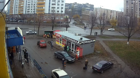 У Києві невідомі схопили жінку. Скріншот youtube/Aralexs Berline
