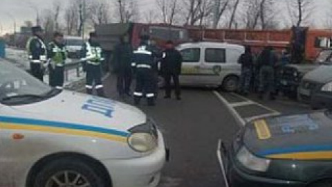 Автомайдан провел у Межигорья очередную акцию.