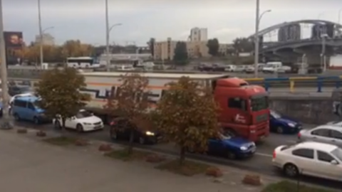 Затори в Києві. Фото: facebook.com/grishyn