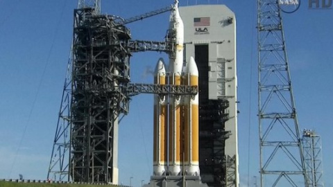 ​США запустили многоразовый космический корабль Orion