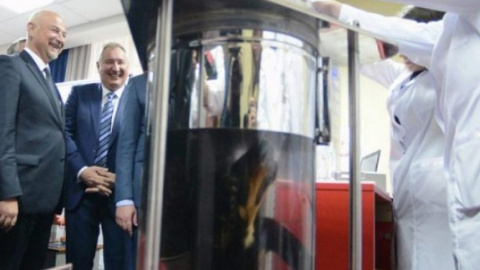 Віце-прем'єр Росії Дмитро Рогозін топив живу собаку на очах президента Сербії: реакція соцмереж