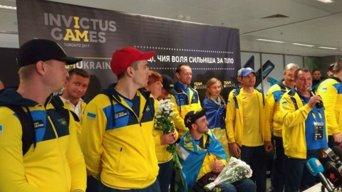 Порошенко привітав команду з таким результатом. Фото: facebook.com/InvictusGamesTeamUkraine