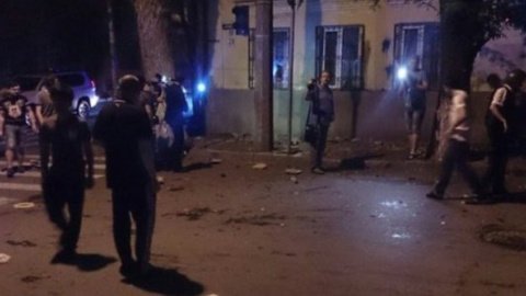 У Ростові напали на генконсульство України
